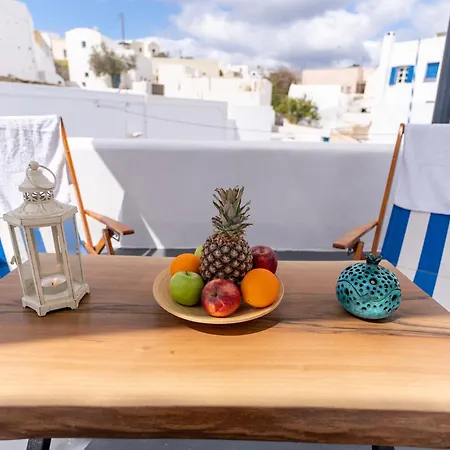 White Cave With Outdoor Hot Tub Lejlighed Megalochori (Santorini)