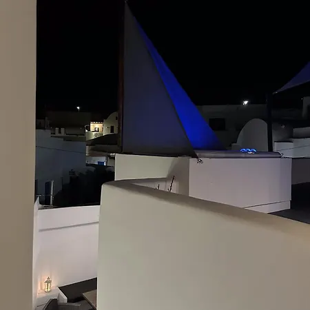 Apartment White Cave With Outdoor Hot Tub *