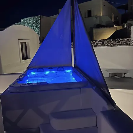 Lejlighed White Cave With Outdoor Hot Tub *